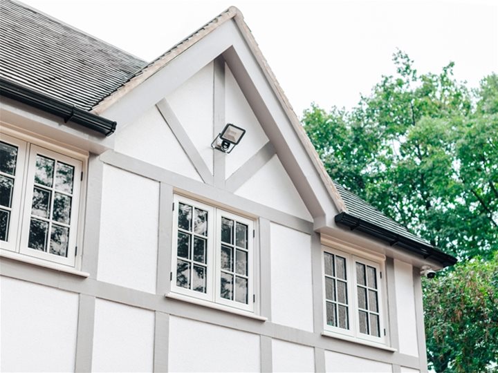 Why are flush sash windows so popular?